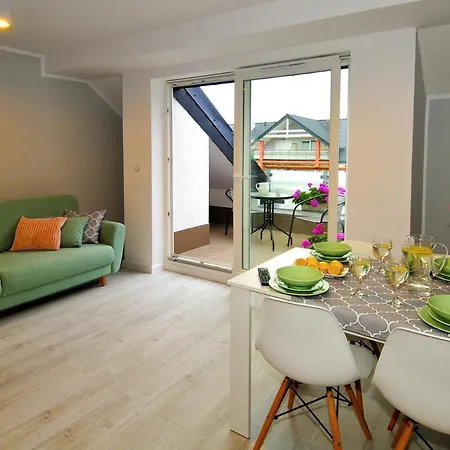 Udany Apartment Darlowko
